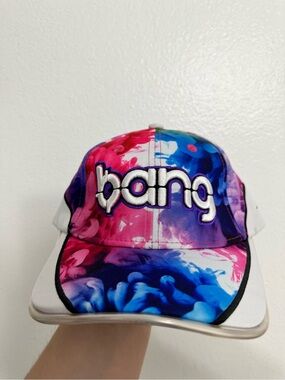 Light up Bang Color-Block Logo Cap in Pink & Blue